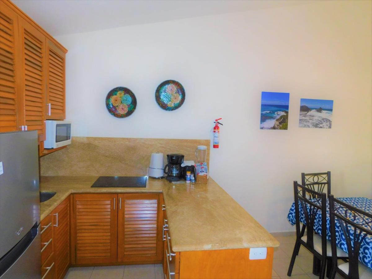 Nautibeach Beach Front Condos In North Beach Isla Mujeres Luaran gambar